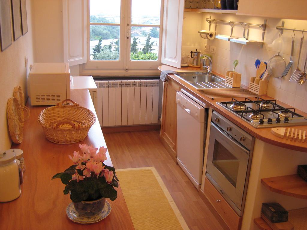 Garden Lodge Chiavari Exterior photo