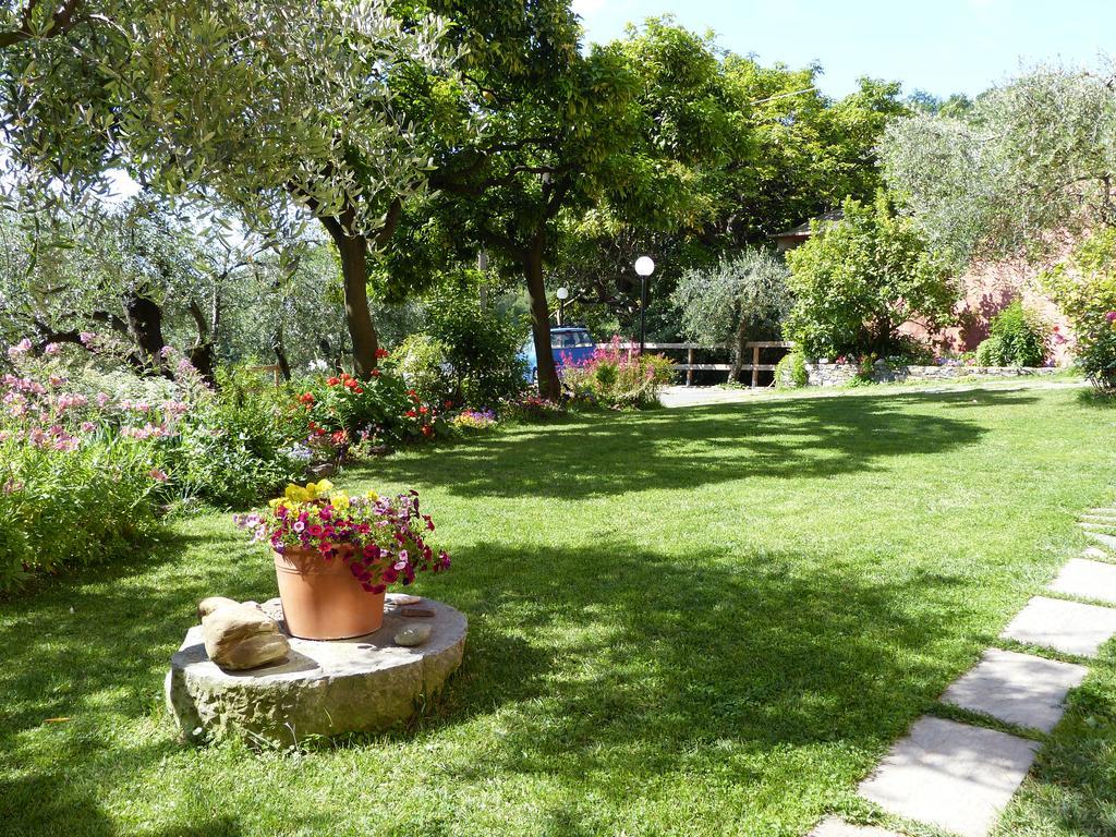 Garden Lodge Chiavari Exterior photo